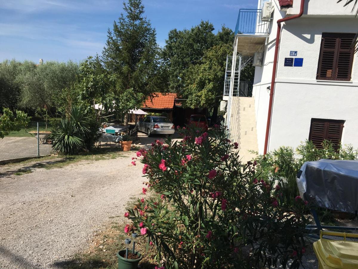 Apartmani Niessner Malinska Esterno foto