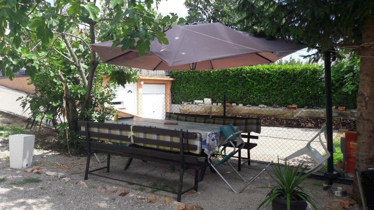 Apartmani Niessner Malinska Esterno foto