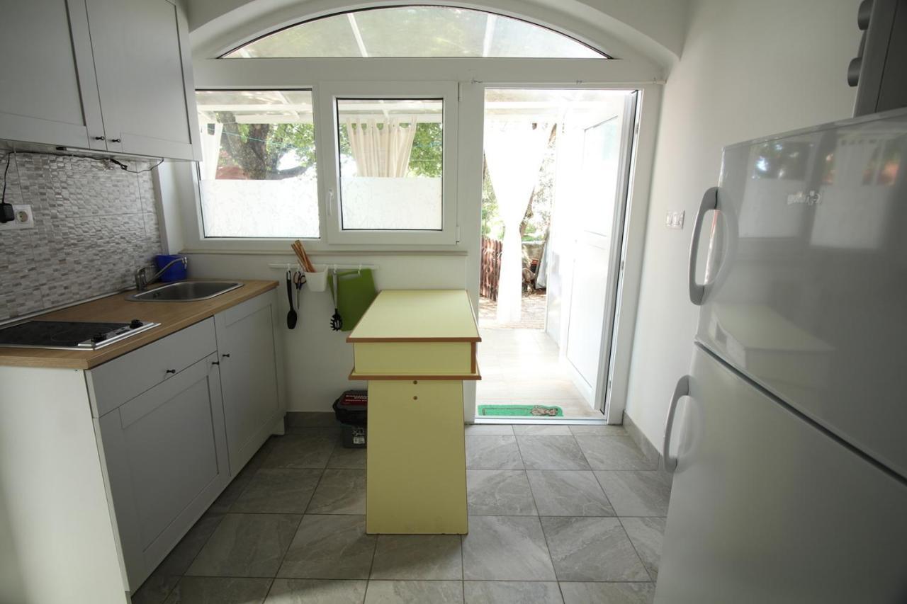 Apartmani Niessner Malinska Esterno foto