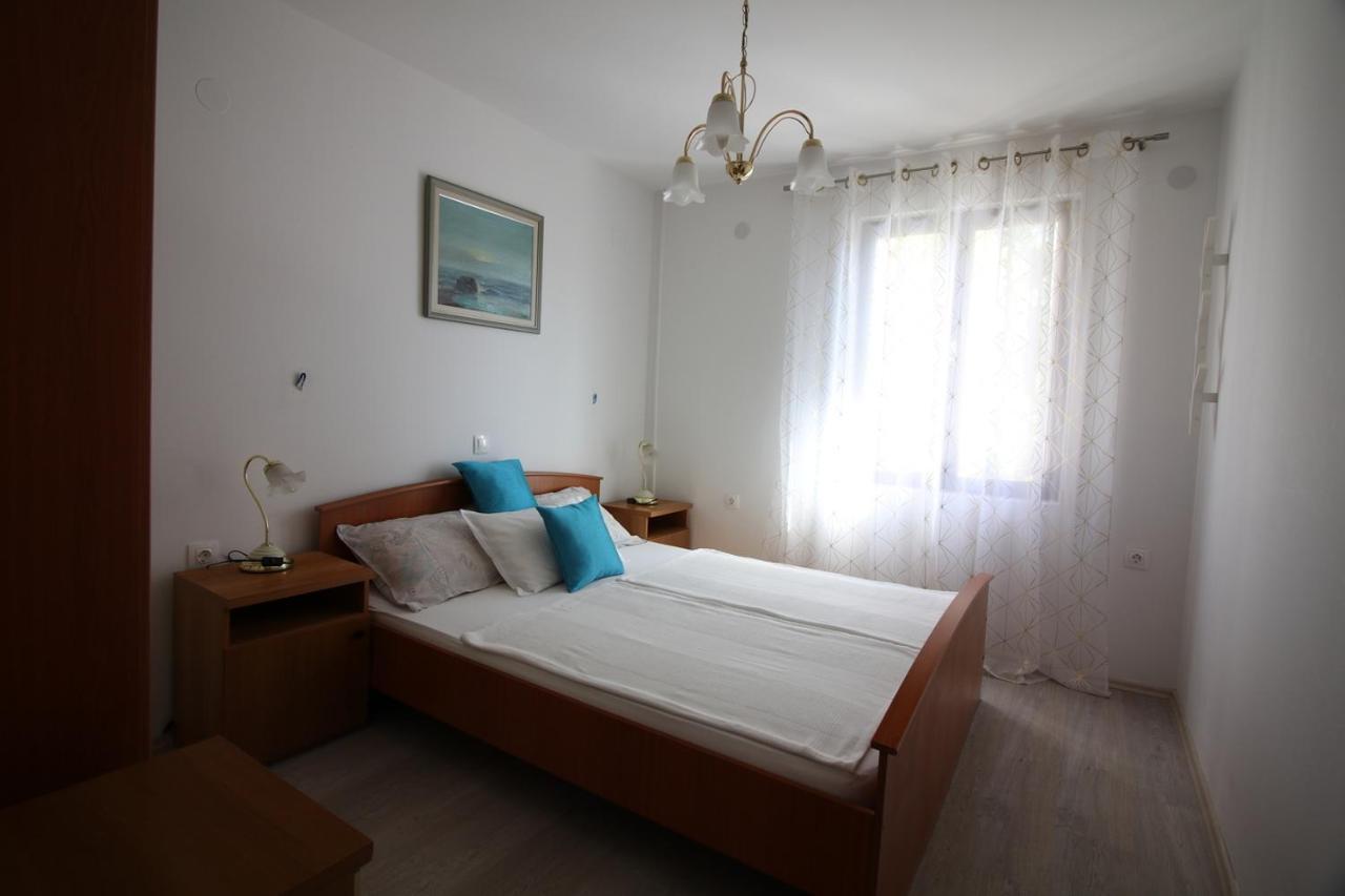 Apartmani Niessner Malinska Esterno foto
